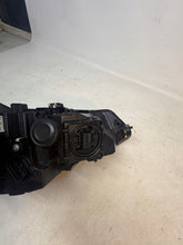Laden Sie das Bild in den Galerie-Viewer, Frontscheinwerfer VW Golf VIII 5H1941005A Links Scheinwerfer Headlight SCH3046943628qd