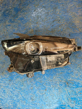 Laden Sie das Bild in den Galerie-Viewer, Frontscheinwerfer Mazda Cx-30 W5553 Rechts Scheinwerfer Headlight SCH3049681271bm