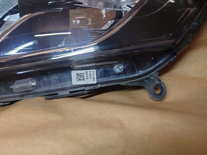 Frontscheinwerfer Renault Clio IV 260608367 Links Scheinwerfer Headlight SCH3050004897cf