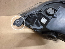 Laden Sie das Bild in den Galerie-Viewer, Frontscheinwerfer Skoda Fabia I 6V1941015C Links Scheinwerfer Headlight SCH3052750948nf