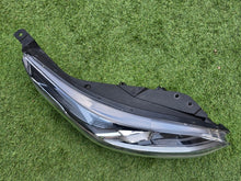 Laden Sie das Bild in den Galerie-Viewer, Frontscheinwerfer Kia Ceed 92102J7100 Rechts Scheinwerfer Headlight SCH3057389600bi