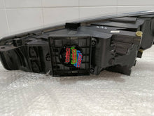 Laden Sie das Bild in den Galerie-Viewer, Frontscheinwerfer Ford Focus NX7B13E016AK Rechts Scheinwerfer Headlight SCH3058427072wx
