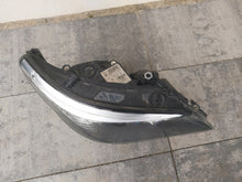 Laden Sie das Bild in den Galerie-Viewer, Frontscheinwerfer BMW E60 E61 7045692-06 Rechts Scheinwerfer Headlight SCH3060983910ik