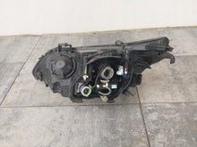 Laden Sie das Bild in den Galerie-Viewer, Frontscheinwerfer BMW E60 E61 7045692-06 Rechts Scheinwerfer Headlight SCH3060983910ik