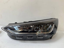 Load image into Gallery viewer, Frontscheinwerfer Ford Focus NX7B13E015CF PP12365 Links Scheinwerfer Headlight SCH3061226546pe