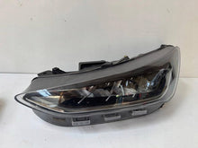 Load image into Gallery viewer, Frontscheinwerfer Ford Focus NX7B13E015CF PP12365 Links Scheinwerfer Headlight SCH3061226546pe