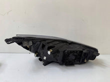 Load image into Gallery viewer, Frontscheinwerfer Ford Focus NX7B13E015CF PP12365 Links Scheinwerfer Headlight SCH3061226546pe