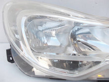 Laden Sie das Bild in den Galerie-Viewer, Frontscheinwerfer Opel Corsa D 13432890 90043922 Ein Satz Scheinwerfer Headlight SCH3062872162tu