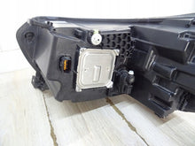 Laden Sie das Bild in den Galerie-Viewer, Frontscheinwerfer Nissan Primastar II 260105974R LED Rechts Headlight SCH3065782297ff