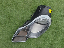 Load image into Gallery viewer, Frontscheinwerfer Porsche 911 996 99663116320 Links Scheinwerfer Headlight SCH3069103981bm