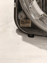 Laden Sie das Bild in den Galerie-Viewer, Frontscheinwerfer Jeep Renegade 00521440070 Rechts Scheinwerfer Headlight SCH3077531702ev