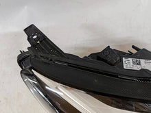 Laden Sie das Bild in den Galerie-Viewer, Frontscheinwerfer Dacia Sandero III 260106197R LED Rechts Scheinwerfer Headlight SCH3077885561kv