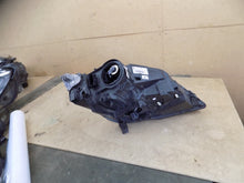 Laden Sie das Bild in den Galerie-Viewer, Frontscheinwerfer Seat Leon 5F1941007G Links Scheinwerfer Headlight SCH3077958838sz