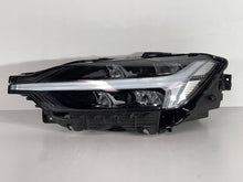 Laden Sie das Bild in den Galerie-Viewer, Frontscheinwerfer Volvo Xc60 32420430 Links Scheinwerfer Headlight SCH3081618686jb