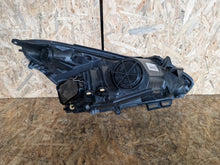 Laden Sie das Bild in den Galerie-Viewer, Frontscheinwerfer Opel Corsa D 89313379 Links Scheinwerfer Headlight SCH3088006827xi