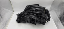 Laden Sie das Bild in den Galerie-Viewer, Frontscheinwerfer Skoda Kodiaq 57H941035A LED Links Scheinwerfer Headlight SCH3095655891qw