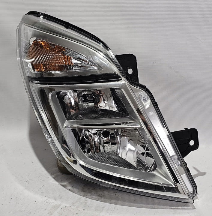 Frontscheinwerfer Nissan Interstar 26010BZ50A 030127320200 Rechts Headlight SCH3098041585me