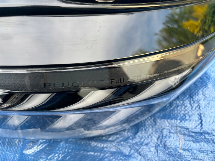 Frontscheinwerfer Peugeot 208 II 9841642080 Full LED Links Headlight SCH3108651689za