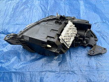 Laden Sie das Bild in den Galerie-Viewer, Frontscheinwerfer Peugeot 208 II 9841642080 Full LED Links Headlight SCH3108651689za