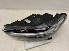 Laden Sie das Bild in den Galerie-Viewer, Frontscheinwerfer Volvo Xc40 31655988 LED Links Scheinwerfer Headlight SCH3111424068yt