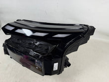 Laden Sie das Bild in den Galerie-Viewer, Frontscheinwerfer Skoda Enyaq 5LB941035A Links Scheinwerfer Headlight SCH3118127511nb