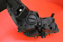 Load image into Gallery viewer, Frontscheinwerfer Opel Astra K 39158005 Links Scheinwerfer Headlight SCH3120504637ve