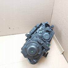 Laden Sie das Bild in den Galerie-Viewer, Frontscheinwerfer VW Touran 1T0941006B Rechts Scheinwerfer Headlight SCH3123230177zw