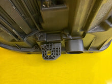 Laden Sie das Bild in den Galerie-Viewer, Frontscheinwerfer Hyundai Kona 92101-BE050 LED Links Scheinwerfer Headlight SCH3124809684iv