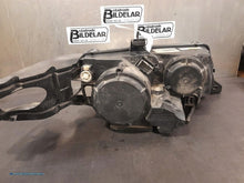 Laden Sie das Bild in den Galerie-Viewer, Frontscheinwerfer Saab 9-5 5496260 Links Scheinwerfer Headlight SCH3125152486oe