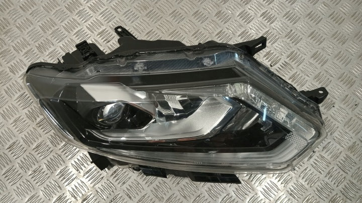 Frontscheinwerfer Nissan X Trail 321317 LED Rechts Scheinwerfer Headlight SCH3129406007mp