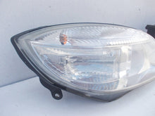 Laden Sie das Bild in den Galerie-Viewer, Frontscheinwerfer Skoda Fabia I 24783200 Ein Satz Scheinwerfer Headlight SCH3130310800qf