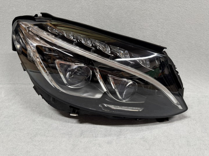 Frontscheinwerfer Mercedes-Benz W205 A2059063204 LED Rechts Headlight SCH3132101156px