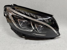 Laden Sie das Bild in den Galerie-Viewer, Frontscheinwerfer Mercedes-Benz W205 A2059063204 LED Rechts Headlight SCH3132101156px