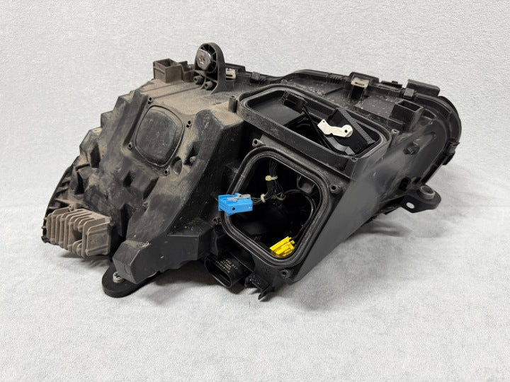 Frontscheinwerfer Mercedes-Benz W205 A2059063204 LED Rechts Headlight SCH3132101156px