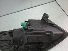Load image into Gallery viewer, Frontscheinwerfer Renault Trafic III 260607934R Links Scheinwerfer Headlight SCH3135225226gn