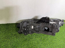 Laden Sie das Bild in den Galerie-Viewer, Frontscheinwerfer BMW 2 Active Tourer U06 5A431C407 Rechts Headlight SCH3136212093te