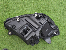 Laden Sie das Bild in den Galerie-Viewer, Frontscheinwerfer Mercedes-Benz W205 A2058200561 Links Scheinwerfer Headlight SCH3136845648yx