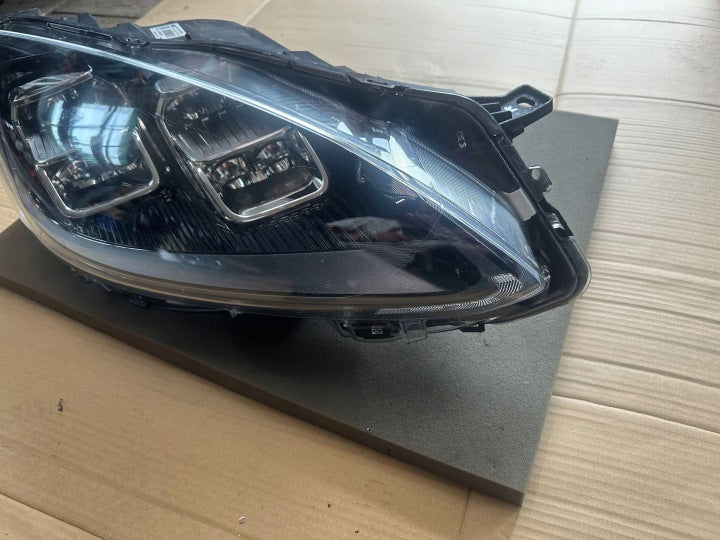 Frontscheinwerfer Ford Kuga III LV4B13E014AG 9018783107A6 Rechts Headlight SCH3139419100hl