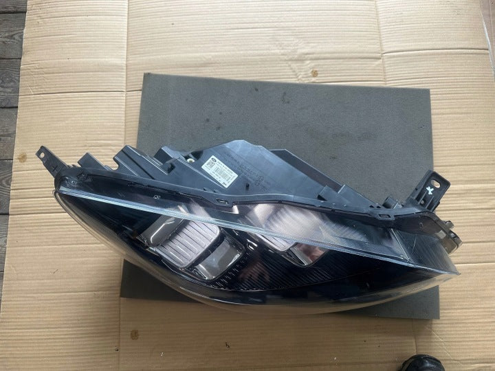 Frontscheinwerfer Ford Kuga III LV4B13E014AG 9018783107A6 Rechts Headlight SCH3139419100hl