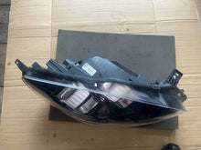 Laden Sie das Bild in den Galerie-Viewer, Frontscheinwerfer Ford Kuga III LV4B13E014AG 9018783107A6 Rechts Headlight SCH3139419100hl