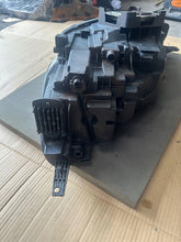 Laden Sie das Bild in den Galerie-Viewer, Frontscheinwerfer Ford Kuga III LV4B13E014AG 9018783107A6 Rechts Headlight SCH3139419100hl