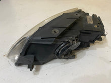 Laden Sie das Bild in den Galerie-Viewer, Frontscheinwerfer VW Passat 3C0941752G Xenon Rechts Scheinwerfer Headlight SCH3142059930vh