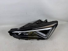 Laden Sie das Bild in den Galerie-Viewer, Frontscheinwerfer Seat 5FJ941007D Links Scheinwerfer Headlight SCH3143220186cd