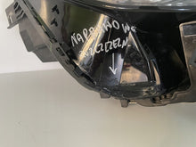 Laden Sie das Bild in den Galerie-Viewer, Frontscheinwerfer BMW 2 G42 8083636 8083635 Ein Satz Scheinwerfer Headlight SCH3146108826bt