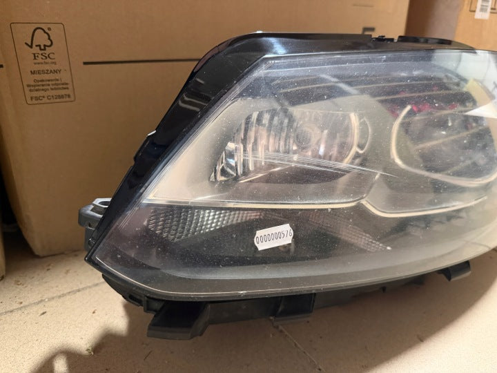 Frontscheinwerfer VW Touran Caddy 1T1941751 Links Scheinwerfer Headlight SCH3147300408dw