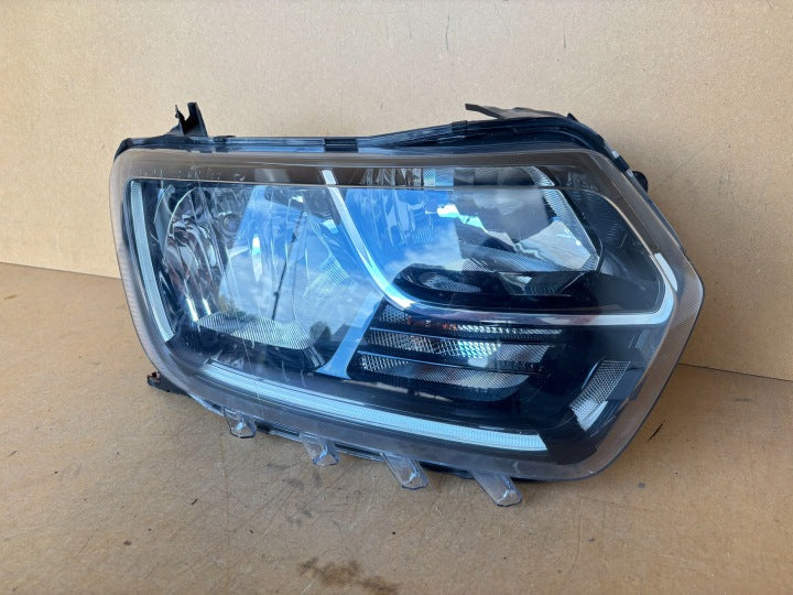 Frontscheinwerfer Dacia Duster 260101133R Rechts Scheinwerfer Headlight SCH3148941220ss