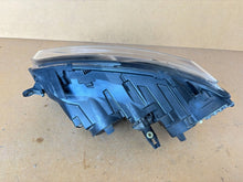 Load image into Gallery viewer, Frontscheinwerfer Dacia Duster 260101133R Rechts Scheinwerfer Headlight SCH3148941220ss