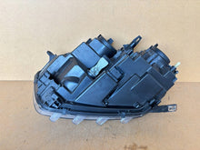 Load image into Gallery viewer, Frontscheinwerfer Dacia Duster 260101133R Rechts Scheinwerfer Headlight SCH3148941220ss