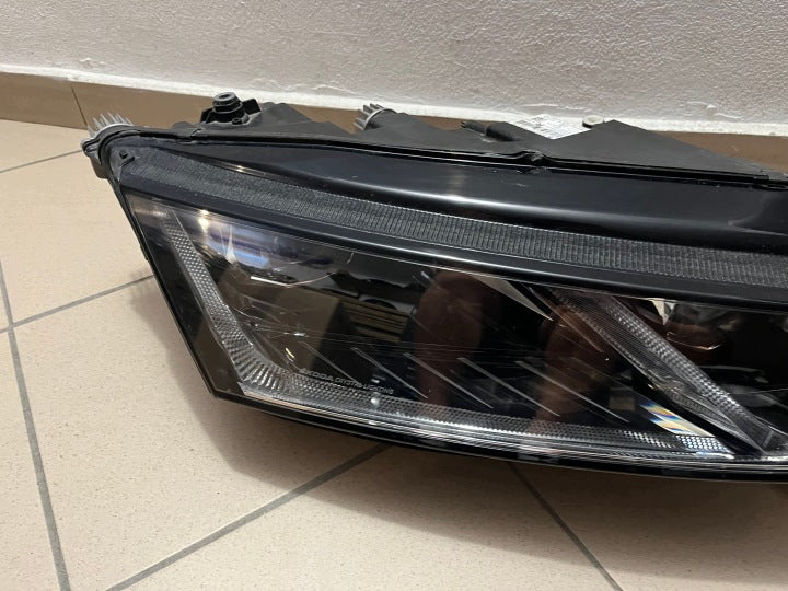 Frontscheinwerfer Skoda Octavia IV 5E4941016B Full LED Rechts Headlight SCH3154696463mg
