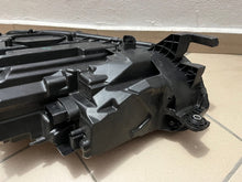 Load image into Gallery viewer, Frontscheinwerfer Skoda Octavia IV 5E4941016B Full LED Rechts Headlight SCH3154696463mg
